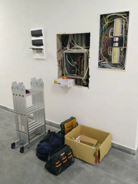 Электрик в Пушкин, Шушары, Павловск и Ленинградская область